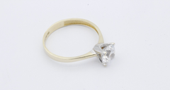 585 Gold Ring – 14K Gelbgold Solitärring mit Zirkonia – Damenring Verlobungsring