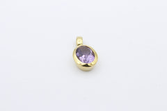 Schöner schlichter Anhänger aus 333 / 8 Karat Gelbgold mit ein Amethyst