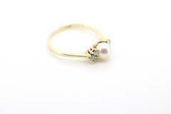 Eleganter 585 14K Goldring mit Brillanten und Perle – Vintage Stil | Gr. 52
