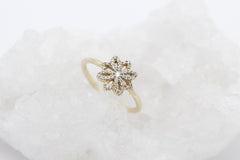 Pandora Damen Blumen Blüte Ring aus 585 / 14k Gelbgold mit Zirkonia | Gr. 54