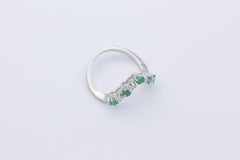Traumhafter Damen Ring aus 750er Weißgold mit Smaragden & Diamanten | Gr. 50