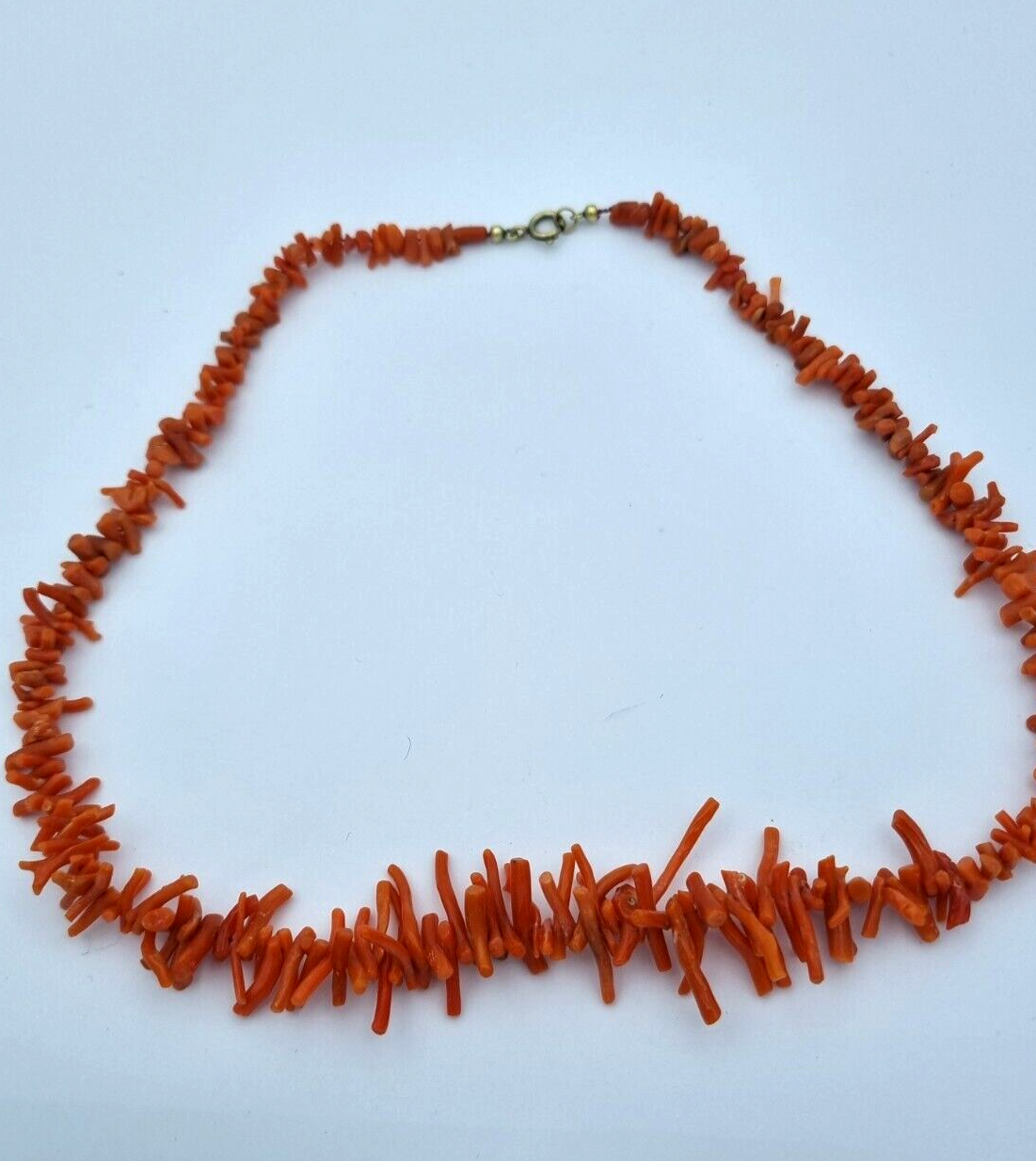 Schöne Korallen Halskette Korallenkette Länge ca. 46 cm