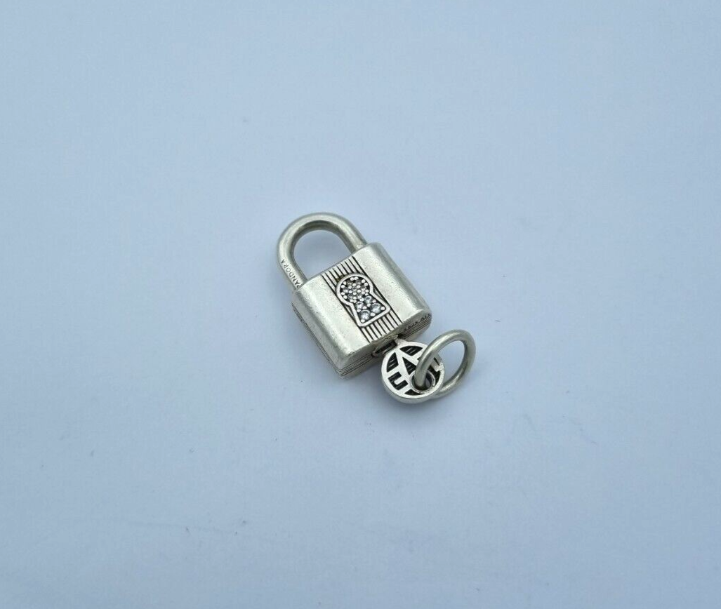 Pandora 925 Sterlingsilber Vorhängeschloss und Schlüssel Charm-Anhänger