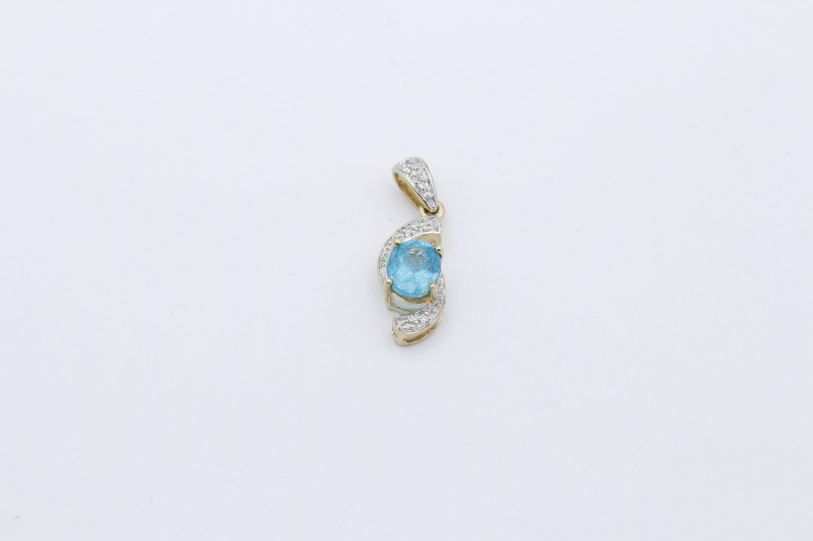 Juwelen Damen Anhänger aus 375 / 9k Gelbgold mit ein Topas & Diamanten