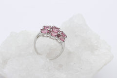 Schöner Damen Ring aus 375/9k Weißgold mit echte Edelsteine & Diamanten