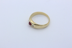 Schöner Damen Ring aus 750 / 18K Gelbgold mit ein Rubin & Diamanten | Gr. 49