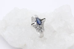 Schöner 585 / 14 Karat Weißgold Ring Saphir Brillanten Schmetterling Damenring