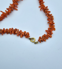 Schöne Korallen Halskette Korallenkette Länge ca. 36 cm