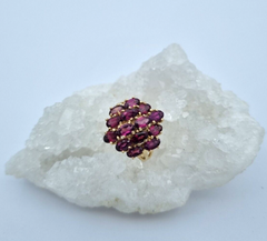 Wunderschöner Damen Ring aus 375er Gelbgold mit Amethyste