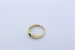 Schöner Gold Ring aus 585 / 14K Gelbgold mit ein Saphir & Diamanten | Gr. 53