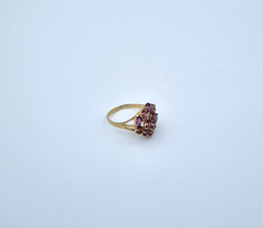 Wunderschöner Damen Ring aus 375er Gelbgold mit Amethyste
