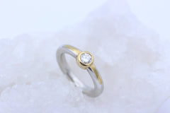 Massiver Platin / Gold Ring aus 950 Platin mit ein Brillant ca. 0,30 ct.