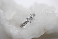 Wunderschöner Ring aus 585er Weißgold mit ein Diamant ca. 0,85ct. (W/PI)