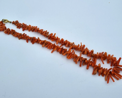 Schöne Korallen Halskette Korallenkette Länge ca. 36 cm