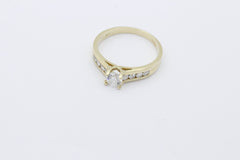 Schöner Damen 585er / 14 Karat Goldring mit Zirkonia – Elegantes Design