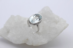 Prachtvoller Aquamarin Ring 750 Weißgold | Großer Solitär Cocktailring 18 Karat