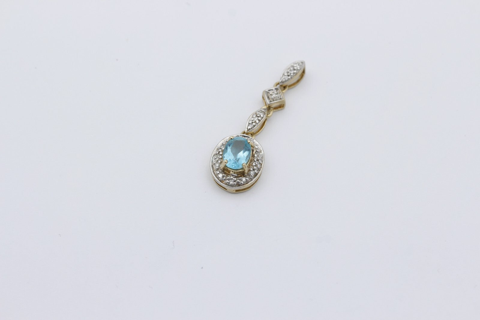 Juwelen Damen Anhänger aus 375 / 9k Gelbgold mit ein Edelstein & Diamanten