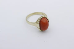 Schöner Korallen Damen Ring aus 333 / 8 Karat Gelbgold mit eine Koralle | Gr. 56