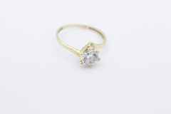 Wunderschöner Solitär Damen Ring aus 585 / 14k Gelbgold mit ein Zirkonia