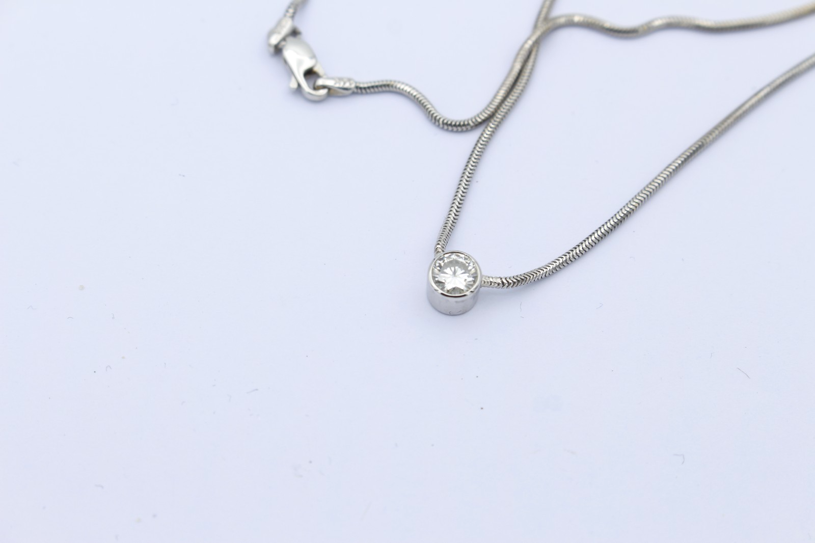 585 Weißgold Kette mit Moissanit ca. 0,50 ct. Anhänger 14K Gold Damen Halskette