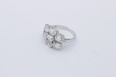 Wunderschöner Damen Ring aus 375/9k Weißgold mit echte Edelsteine & Diamanten