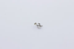 Zarter Stecker Piercing Ohrschmuck aus 585 / 14k Weißgold mit ein Brillant