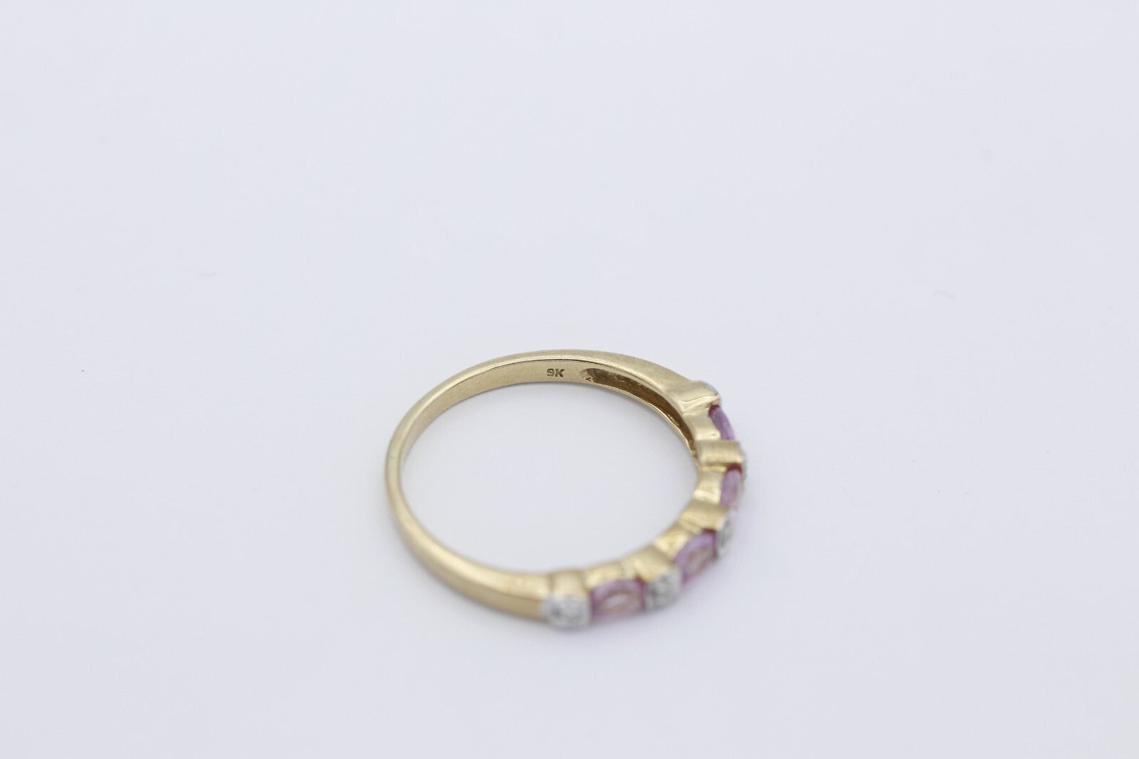 Zarter Juwelen Damen Ring aus 375 / 9k Gelbgold mit Farbsteine & Diamanten