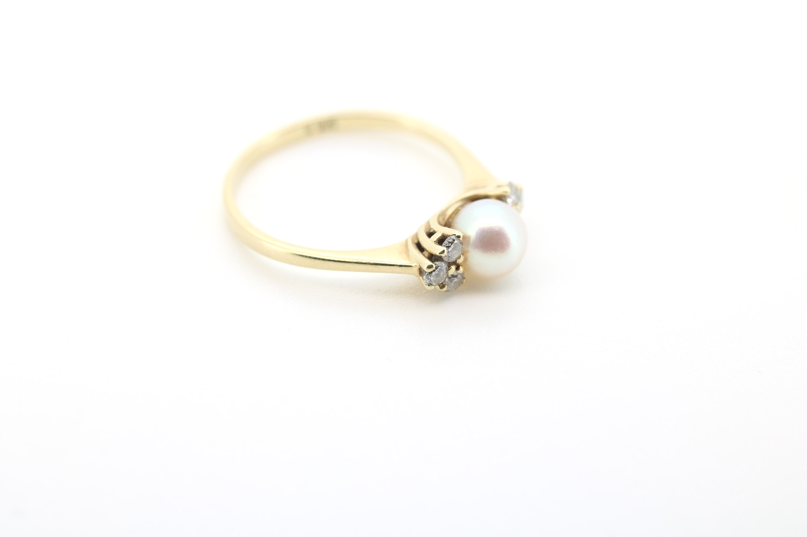Eleganter 585 14K Goldring mit Brillanten und Perle – Vintage Stil | Gr. 52