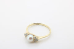 Eleganter 585 14K Goldring mit Brillanten und Perle – Vintage Stil | Gr. 52