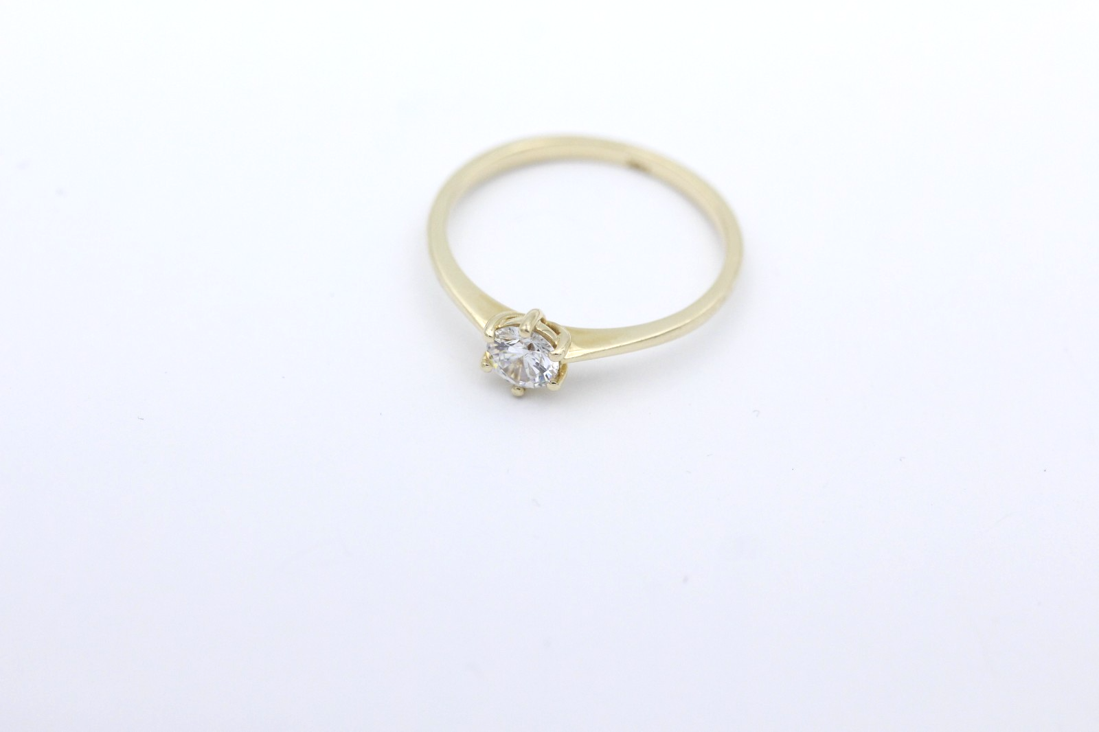 Schöner Solitär Damen Ring aus 585 / 14k Gelbgold mit ein Zirkonia | Gr. 59
