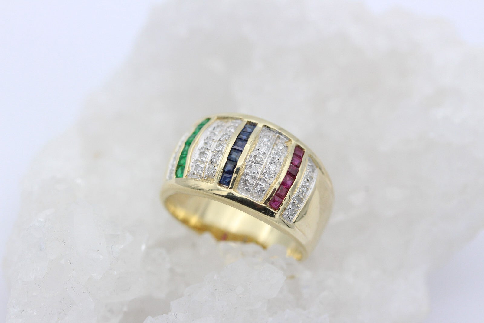 Prächtiger Damen Ring aus 585 / 14K Gold mit Rubin, Saphir, Smaragd & Diamanten