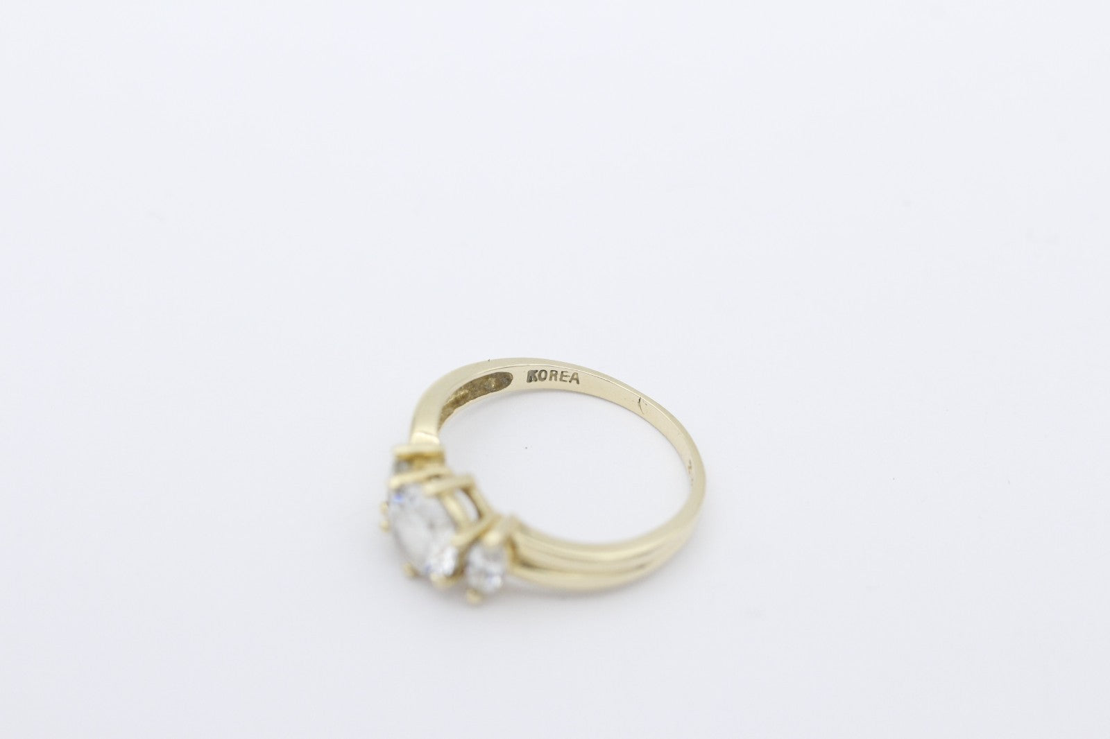 Wunderschöner Damen Ring aus 585 / 14k Gelbgold mit Zirkonia Edelsteine | Gr. 51