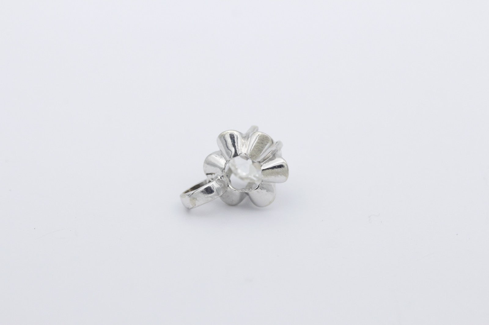 Eleganter Weißgold 585 / 14k Anhänger mit ein Altschliff-Diamant ca. 1,20 ct.