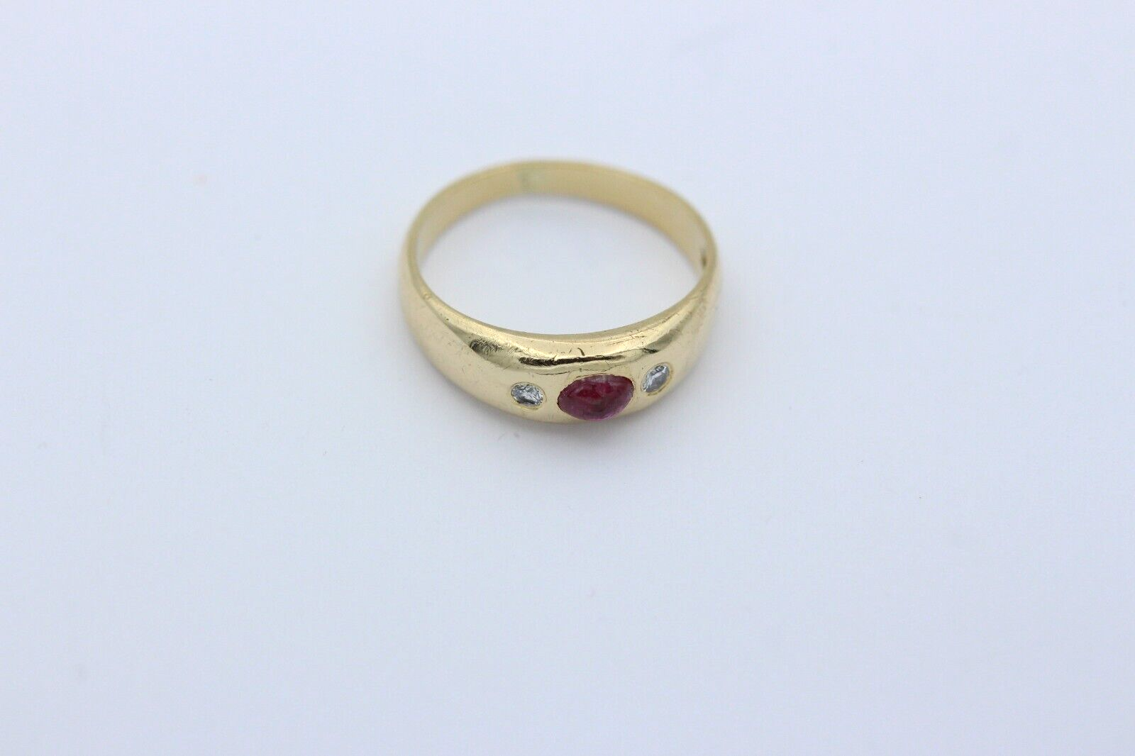 Schöner Damen Ring aus 750 / 18K Gelbgold mit ein Rubin & Diamanten | Gr. 49