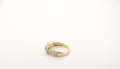 Diamantring 14 Karat Gelbgold | Geometrisches Design | Pavé-Besatz | 0,41 ct.