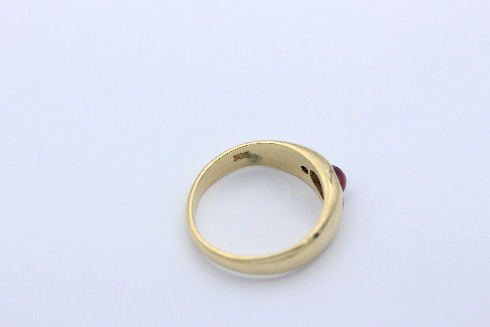Schöner Damen Ring aus 750 / 18K Gelbgold mit ein Rubin & Diamanten | Gr. 49