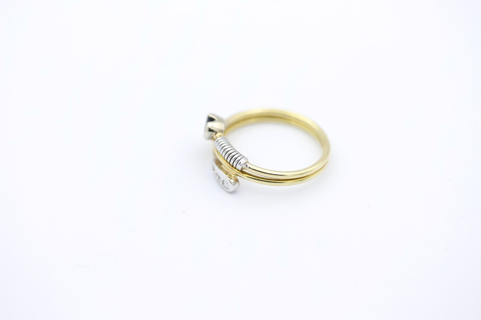 Außergewöhnlicher Designer Schlangenring 750 Gold mit Saphir & Brillanten Gr. 53