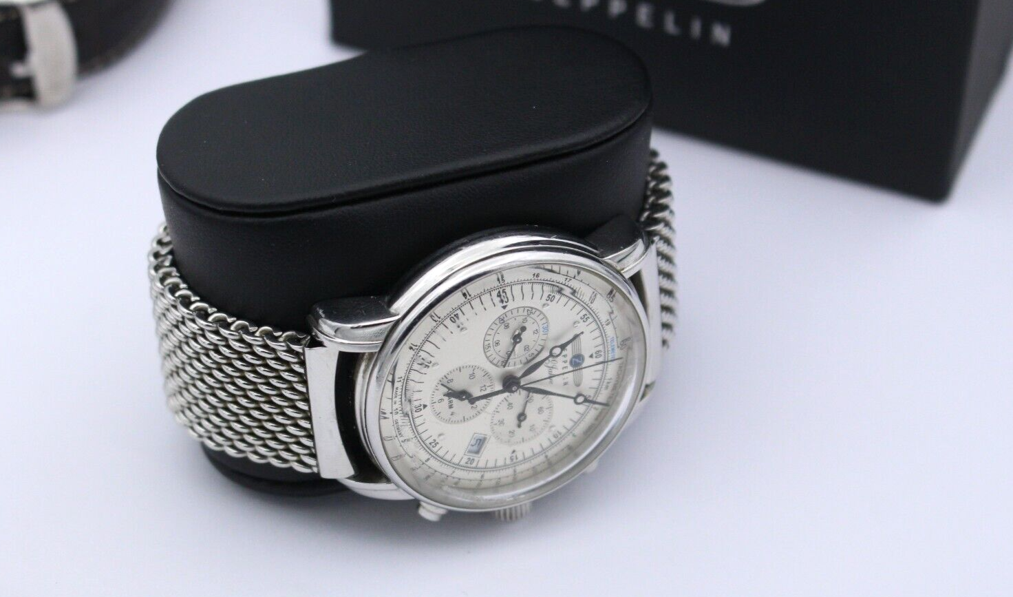 Zeppelin Herrenuhr 7680-1 Chronograph Uhr 100 Jahre Edelstahl + Lederarmband