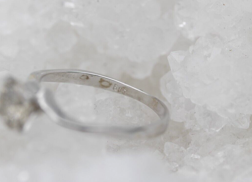 Schöner Ring aus 585er Weißgold Solitär Brillant ca. 0,95ct. (K-L/PI)
