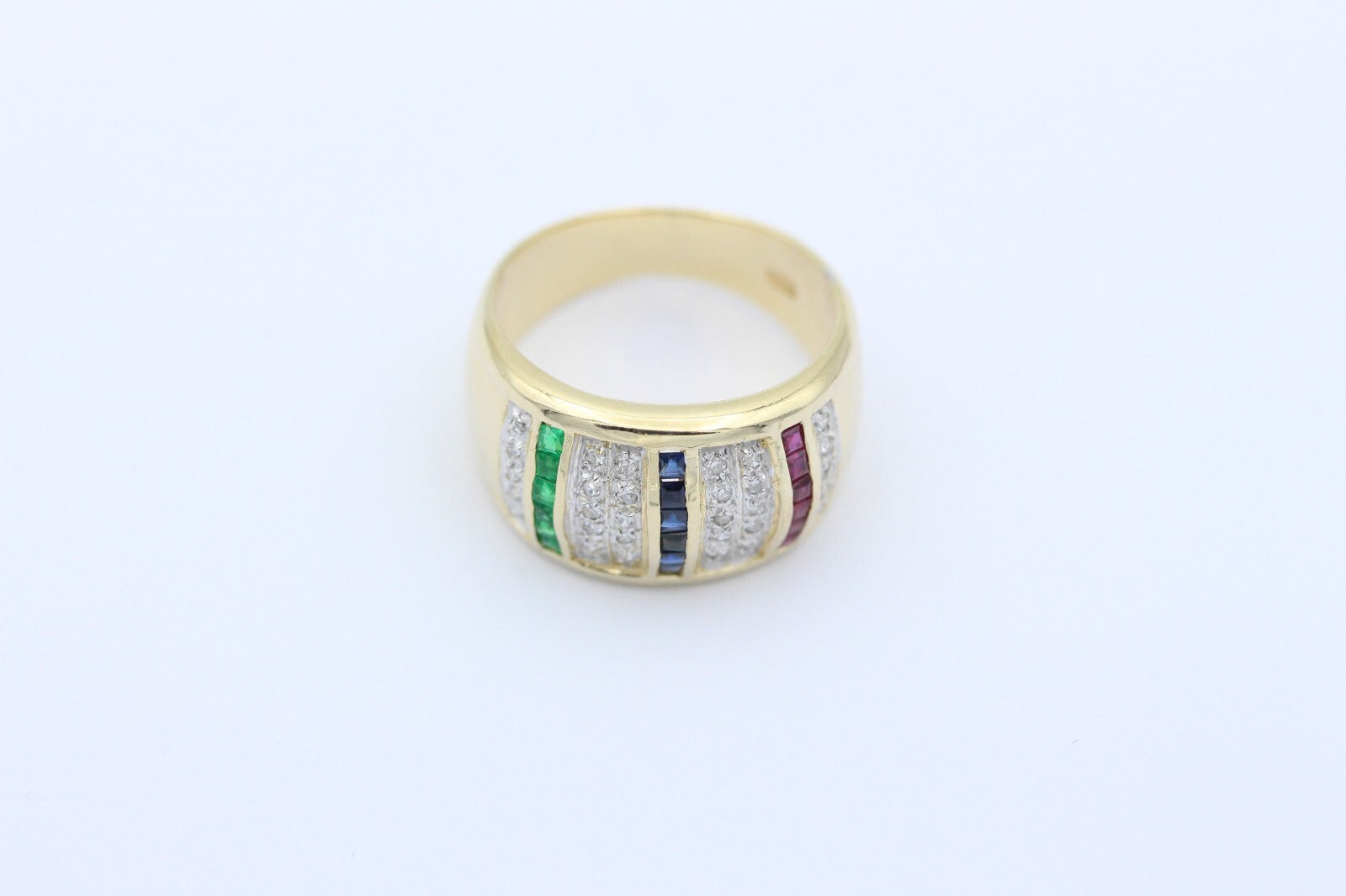 Prächtiger Damen Ring aus 585 / 14K Gold mit Rubin, Saphir, Smaragd & Diamanten