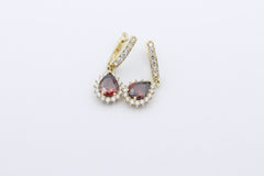 Traumhafter Ohrschmuck Ohrringe 585 / 14karat Gelbgold mit Granat & weiße Steine