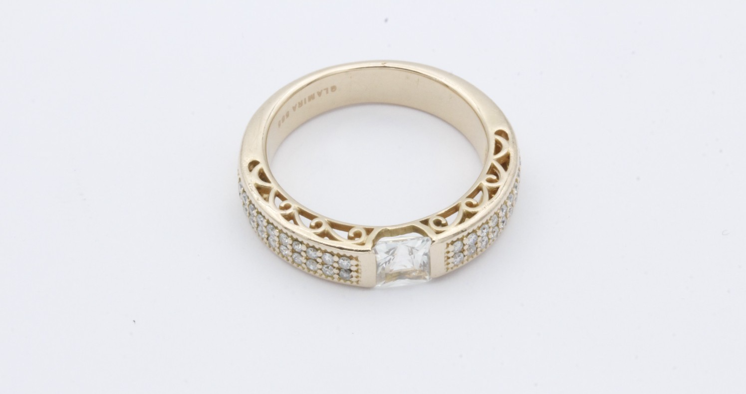 Glamira 585 / 14K Gelbgold Damenring Princess Cut Zirkonia & Diamanten Gr. 57