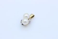 Wunderschöner Damen Anhänger 585 / 14k Gelbgold mit Baguette Diamanten & Perlen