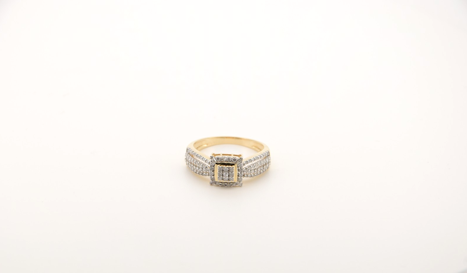 Diamantring 14 Karat Gelbgold | Geometrisches Design | Pavé-Besatz | 0,41 ct.