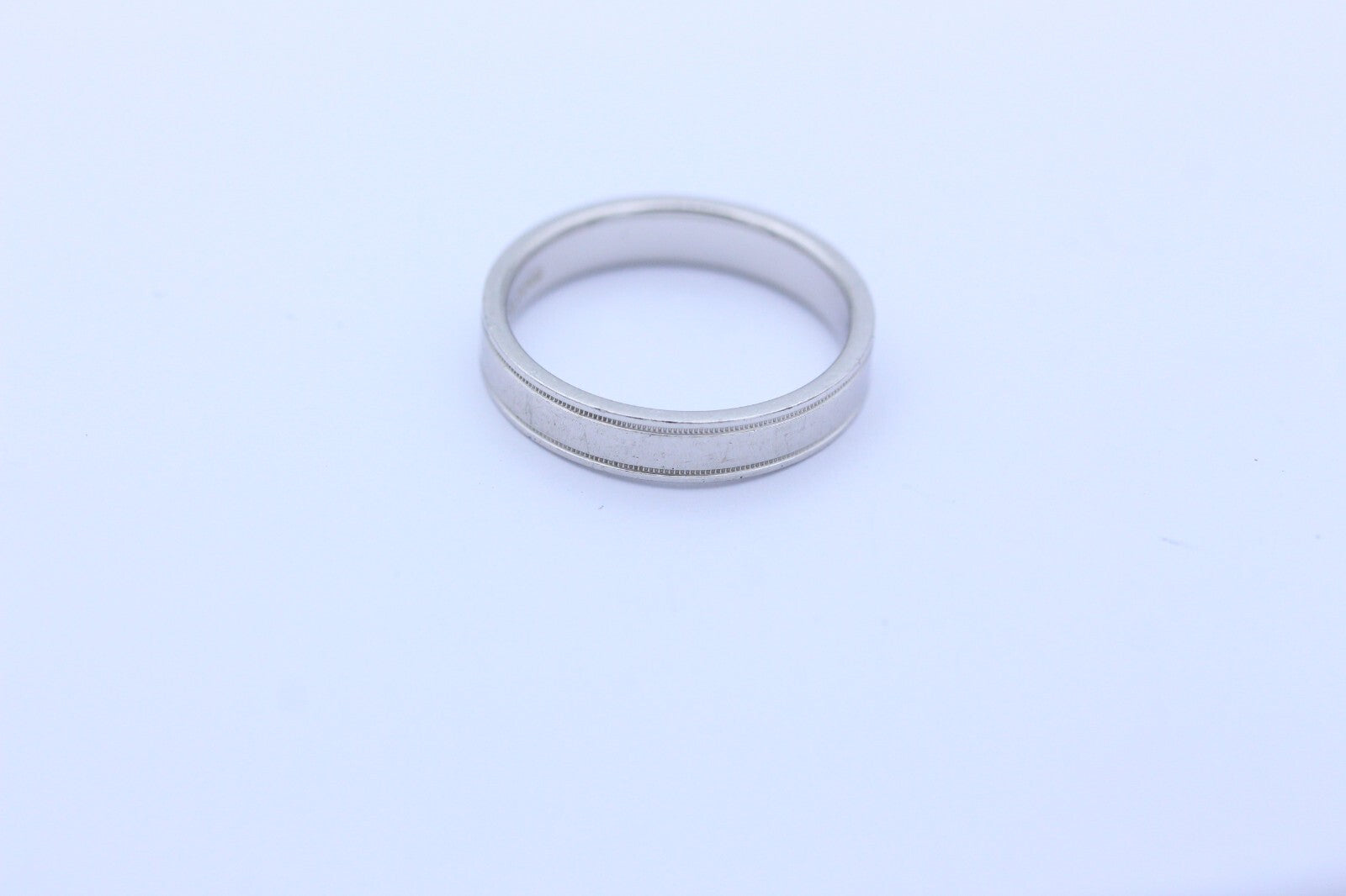 Tiffany & Co. Together Ehering Trauring mit doppeltem Milgrain-Rand 950 Platin