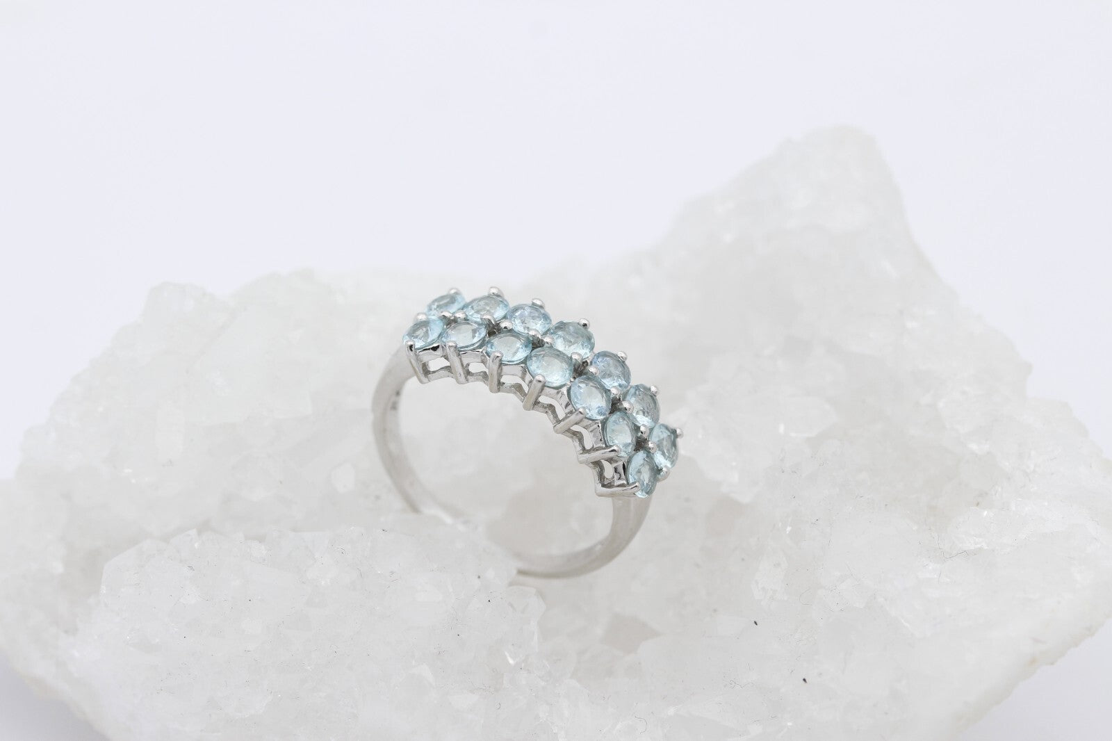 Schöner R&C Goldschmiedearbeit Damen Ring aus 750/18k Weißgold mit Aquamarine