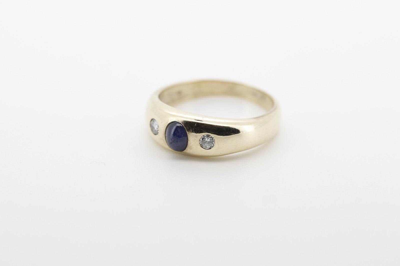 Eleganter 585 14K Goldring mit echtem Saphir und 2 Brillanten Gr. 56