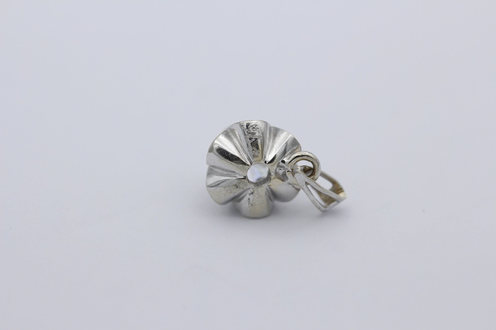 Schöner Solitär Brillant Anhänger aus 585er Weißgold ca. 0,75ct.