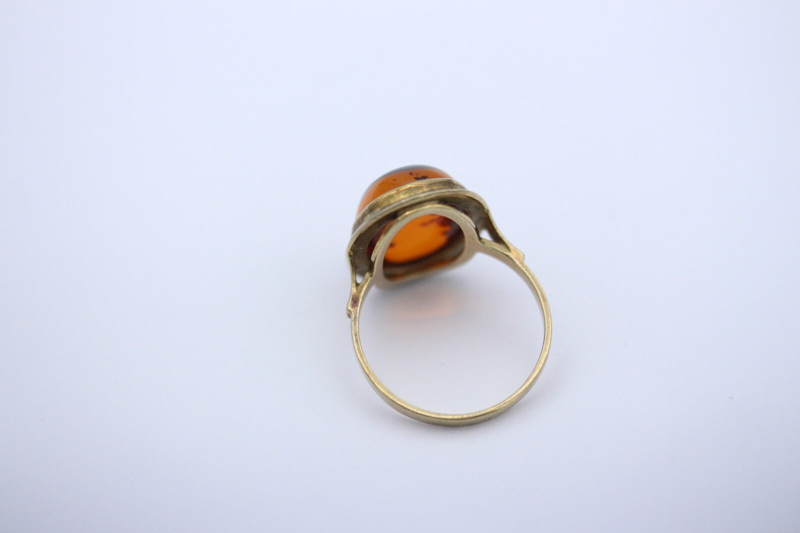 Antiker Unisex Gold Ring aus 333 / 8k Gelbgold mit ein Bernstein | Gr. 56