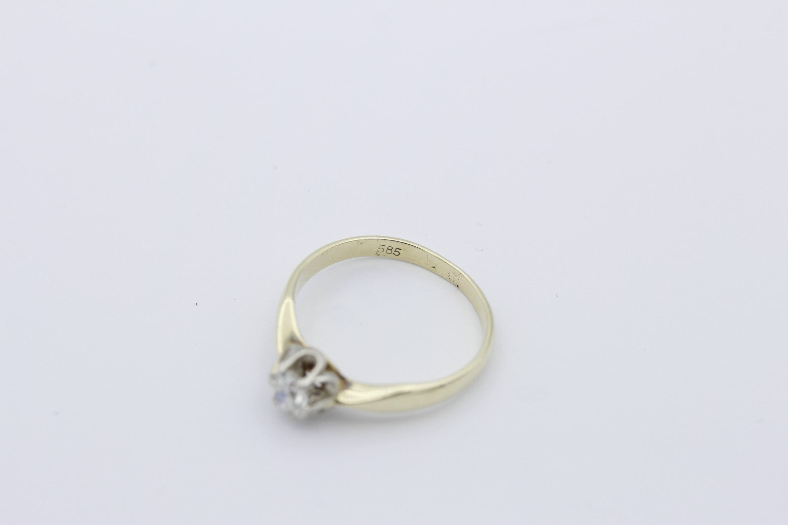 Schöner Solitär Altschliff Diamant Damen Ring aus 585 Gelbgold ca. 0,30 ct.